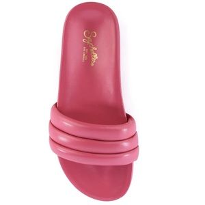 NWOT SEYCHELLES Low Key Puffy Classic Slide in Fuchsia